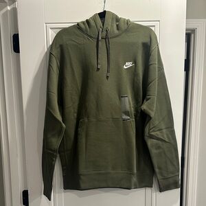 NWT Nike Sweatshirt